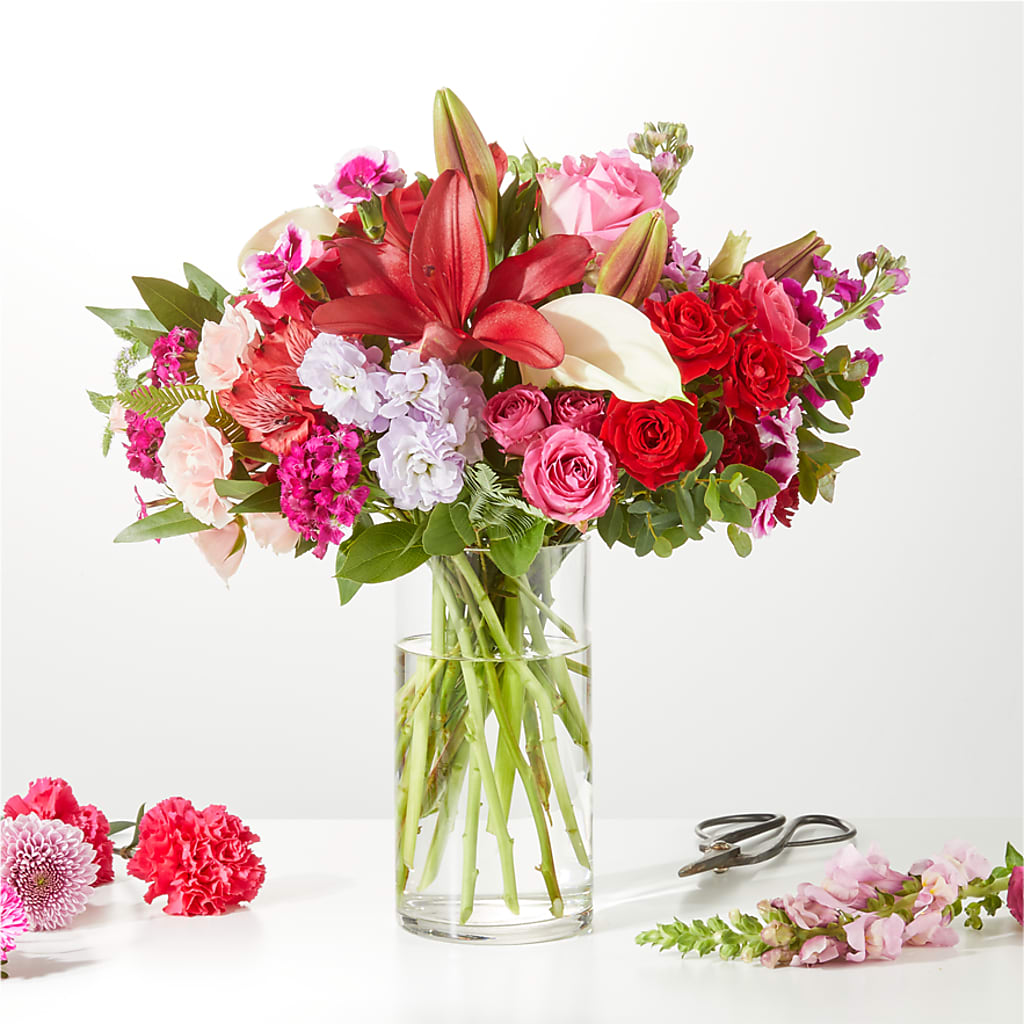 Swooning Over You - A Luxury Florist Original – THE FLOWER PLACE, Bradenton FL