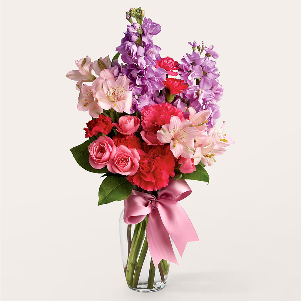 Main Character Bouquet – THE FLOWER PLACE, Bradenton FL
