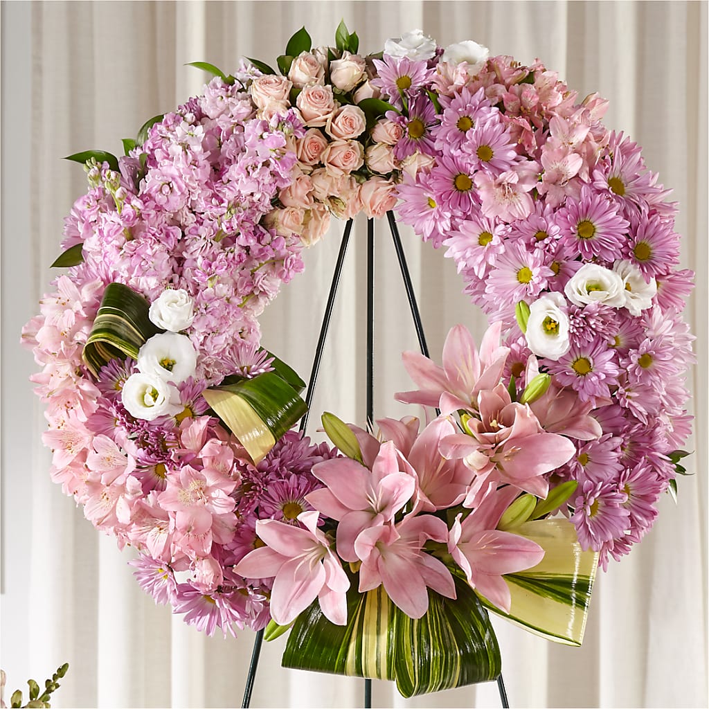 Gift of Warmth Wreath – The Flower Place, Bradenton FL