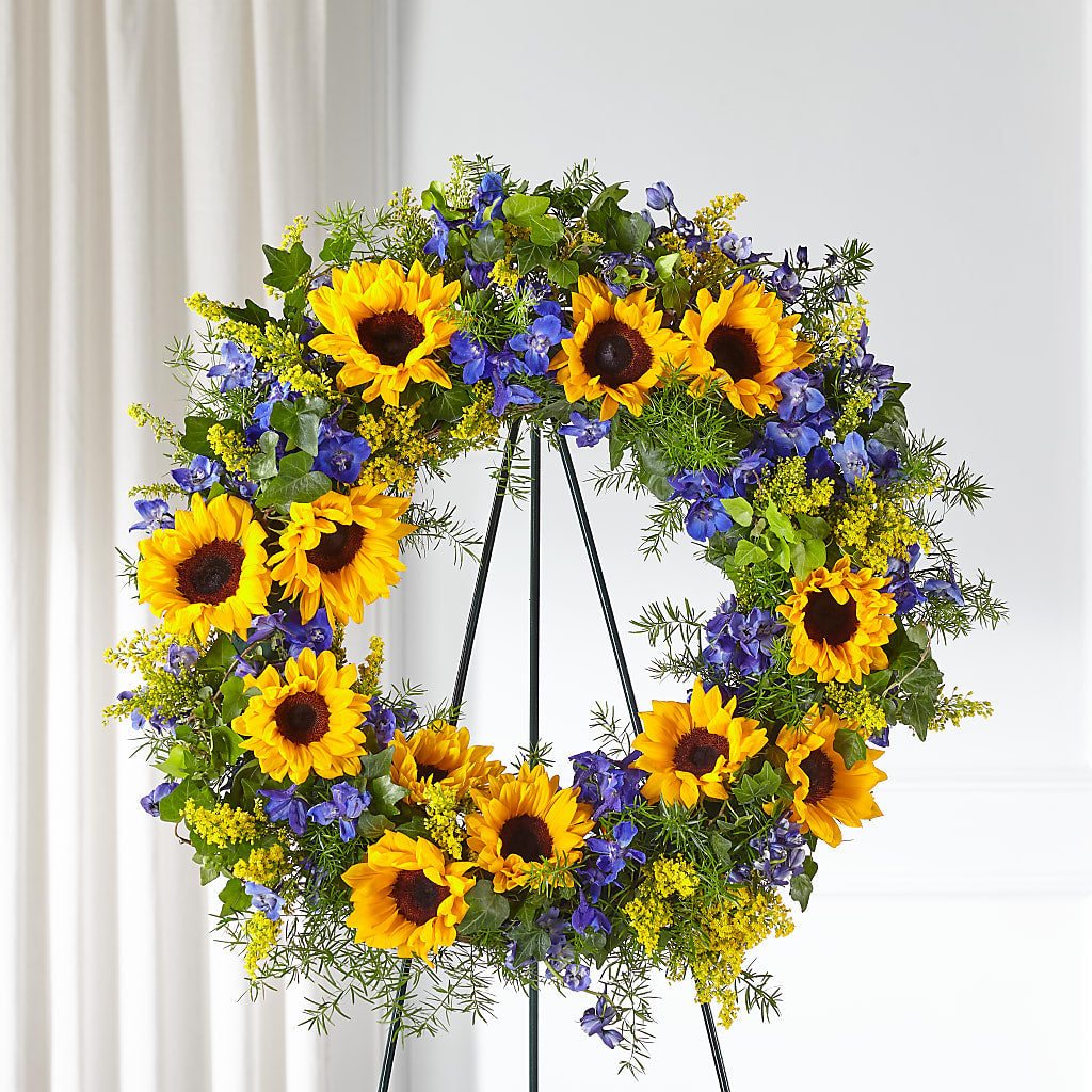 Bright Rays Wreath – The Flower Place, Bradenton FL