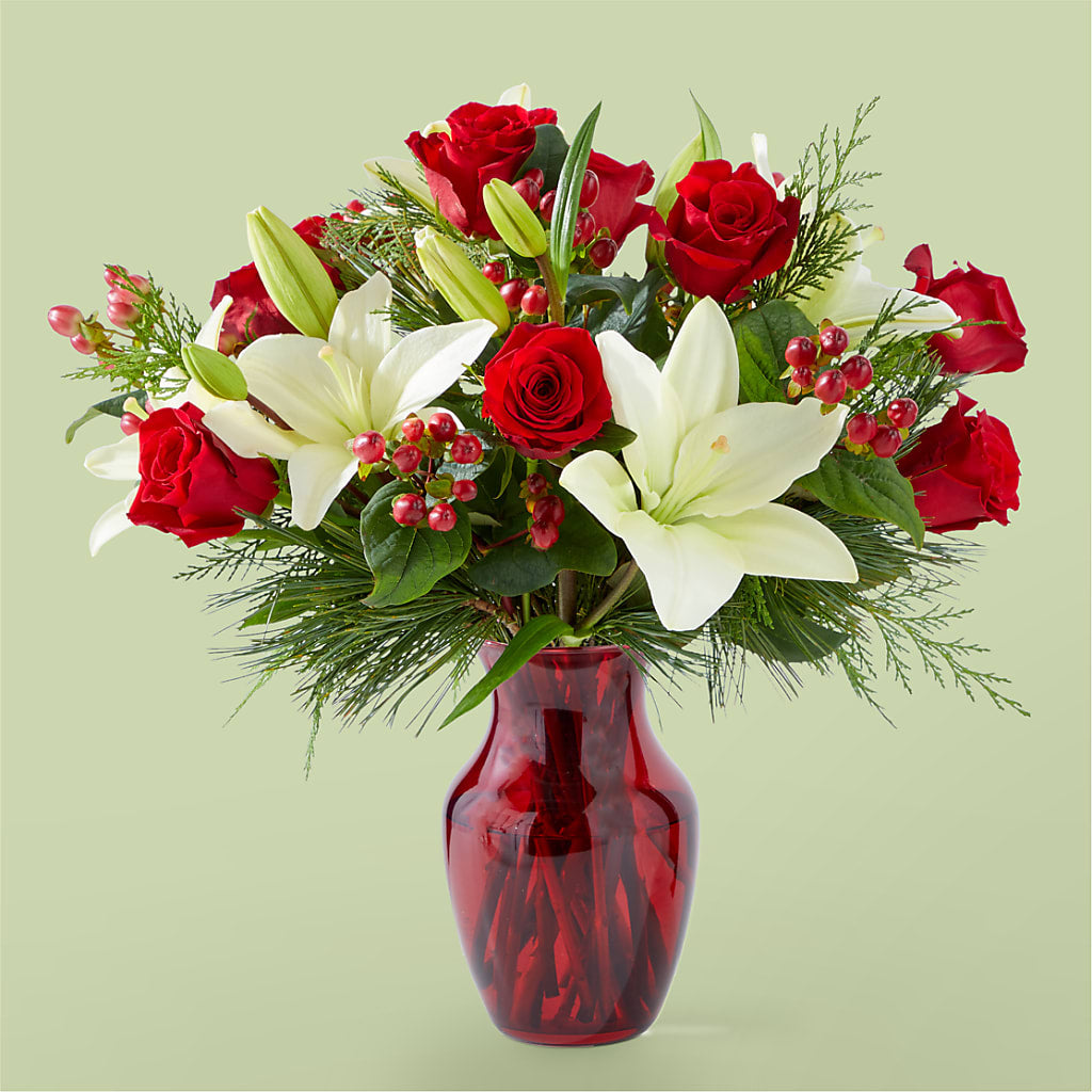 Evergreen Delight Bouquet – The Flower Place, Bradenton FL