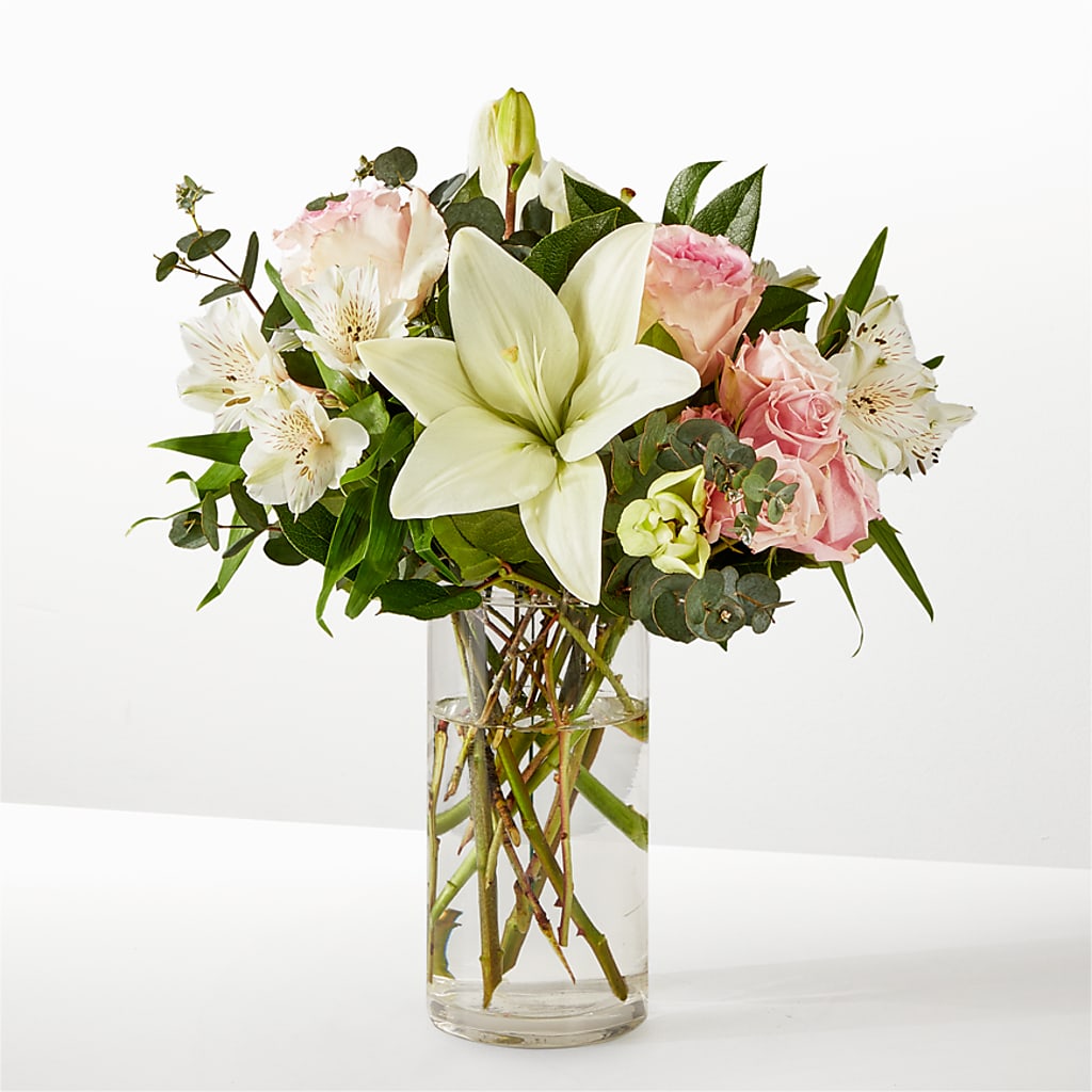 Ballet Slippers Bouquet – THE FLOWER PLACE, Bradenton FL