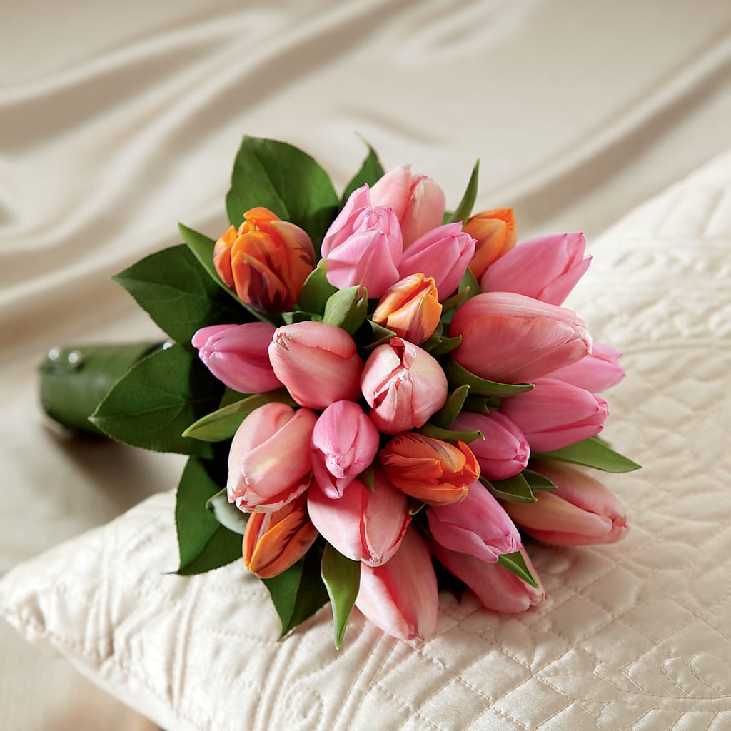 Embraceable Bouquet – The Flower Place, Bradenton FL
