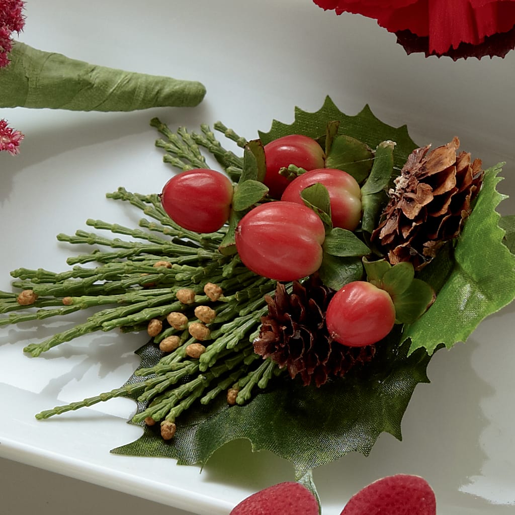Red Berry Boutonniere – The Flower Place, Bradenton FL