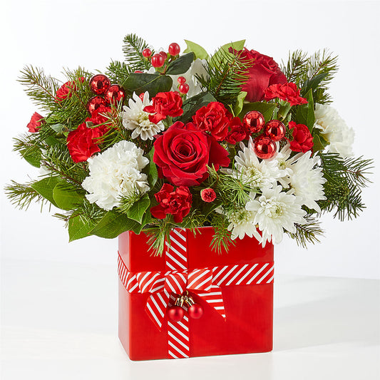 Presents Under the Tree Bouquet –  King Wholesale Flowers Co, Bradenton FL