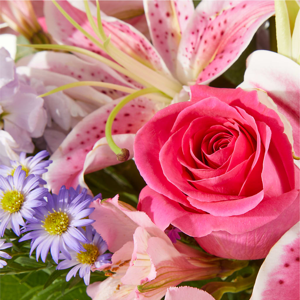 Pressing Petals Bouquet –  King Wholesale Flowers Co, Bradenton FL
