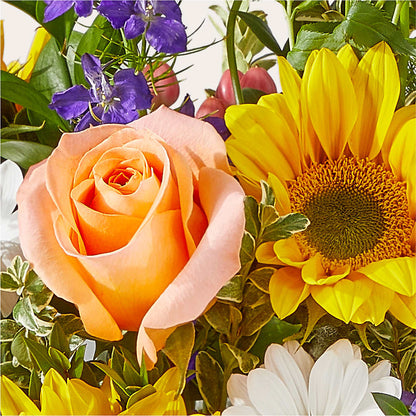 The Good Life Bouquet –  King Wholesale Flowers Co, Bradenton FL