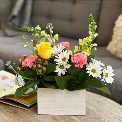 Sun Salutation Box Bouquet –  King Wholesale Flowers Co, Bradenton FL
