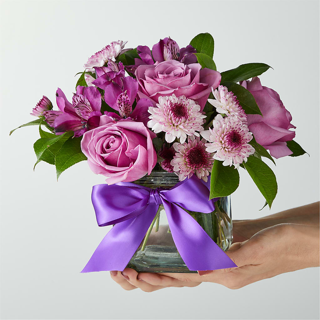 Sugarplum Bouquet –  King Wholesale Flowers Co, Bradenton FL