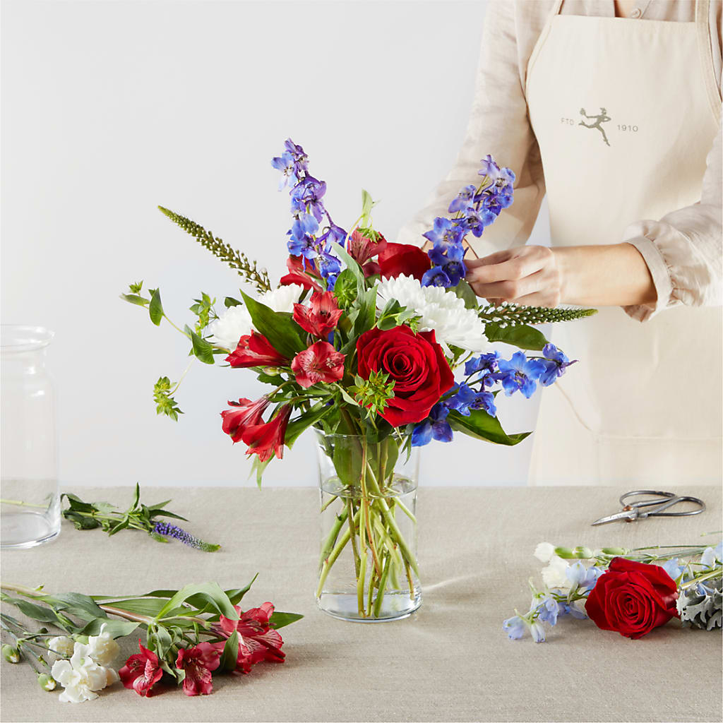 Star Spangled - A Florist Original –  King Wholesale Flowers Co, Bradenton FL
