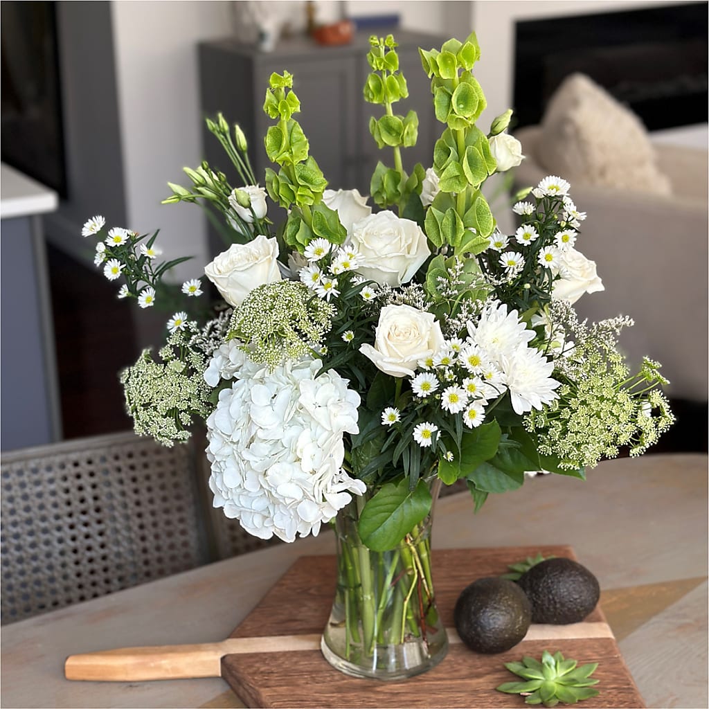 Classic Ivory – A Florist Original –  King Wholesale Flowers Co, Bradenton FL