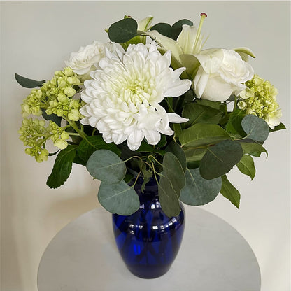Snowy Dreams Bouquet –  King Wholesale Flowers Co, Bradenton FL