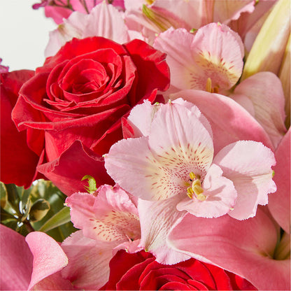 Lucky in Love Bouquet –  King Wholesale Flowers Co, Bradenton FL