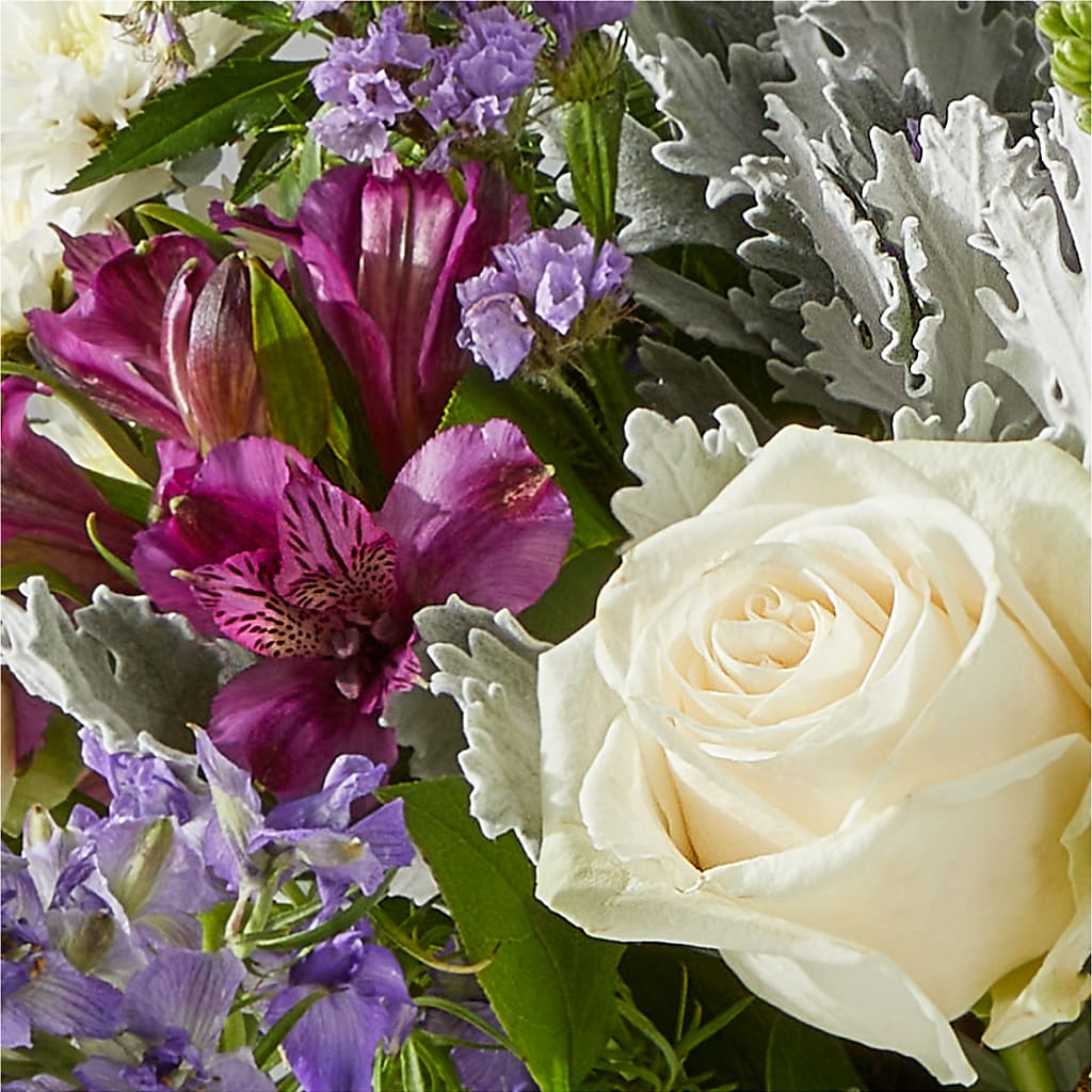 Shooting Star Bouquet –  King Wholesale Flowers Co, Bradenton FL