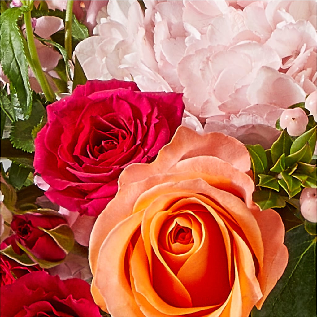 Glitz & Glam Bouquet –  King Wholesale Flowers Co, Bradenton FL