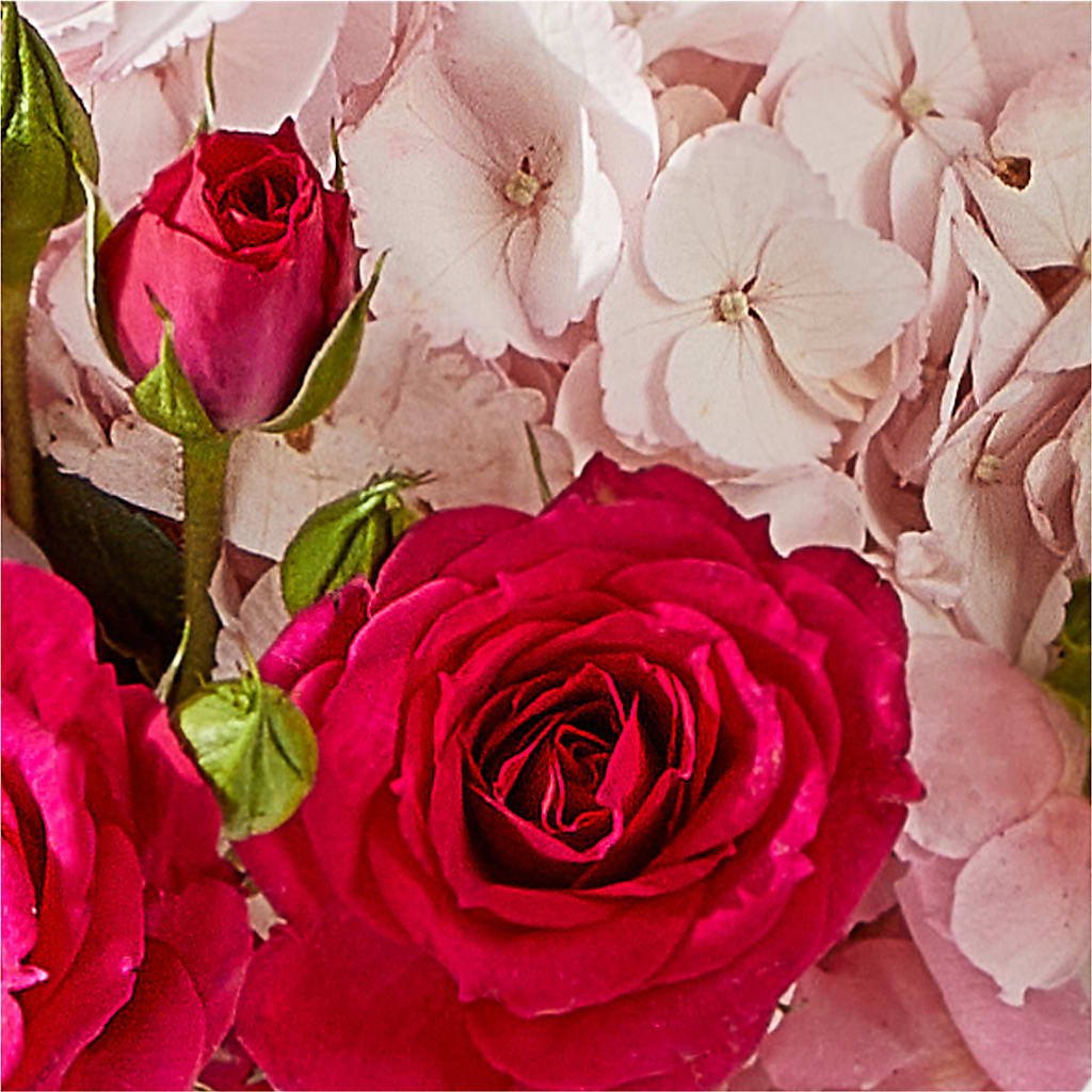 Glitz & Glam Bouquet –  King Wholesale Flowers Co, Bradenton FL