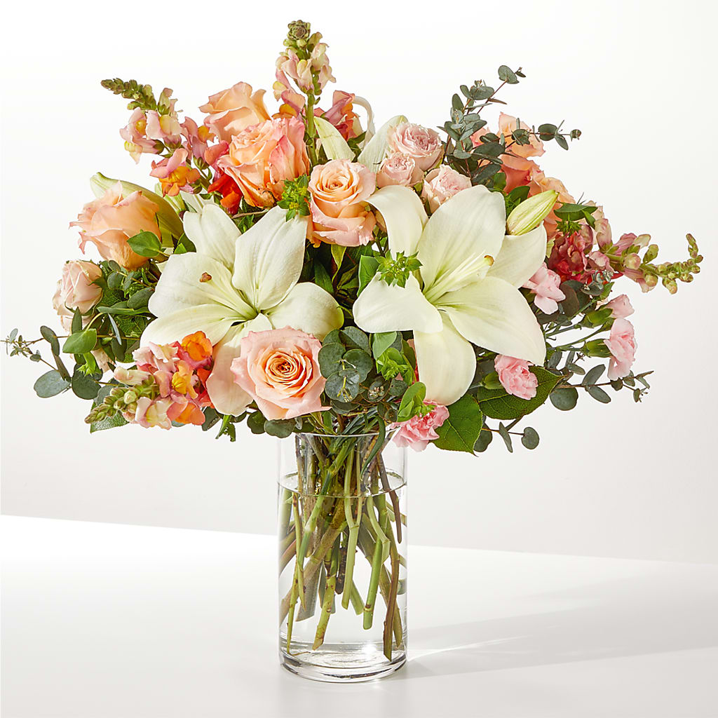 Grapefruit Splash Bouquet –  King Wholesale Flowers Co, Bradenton FL