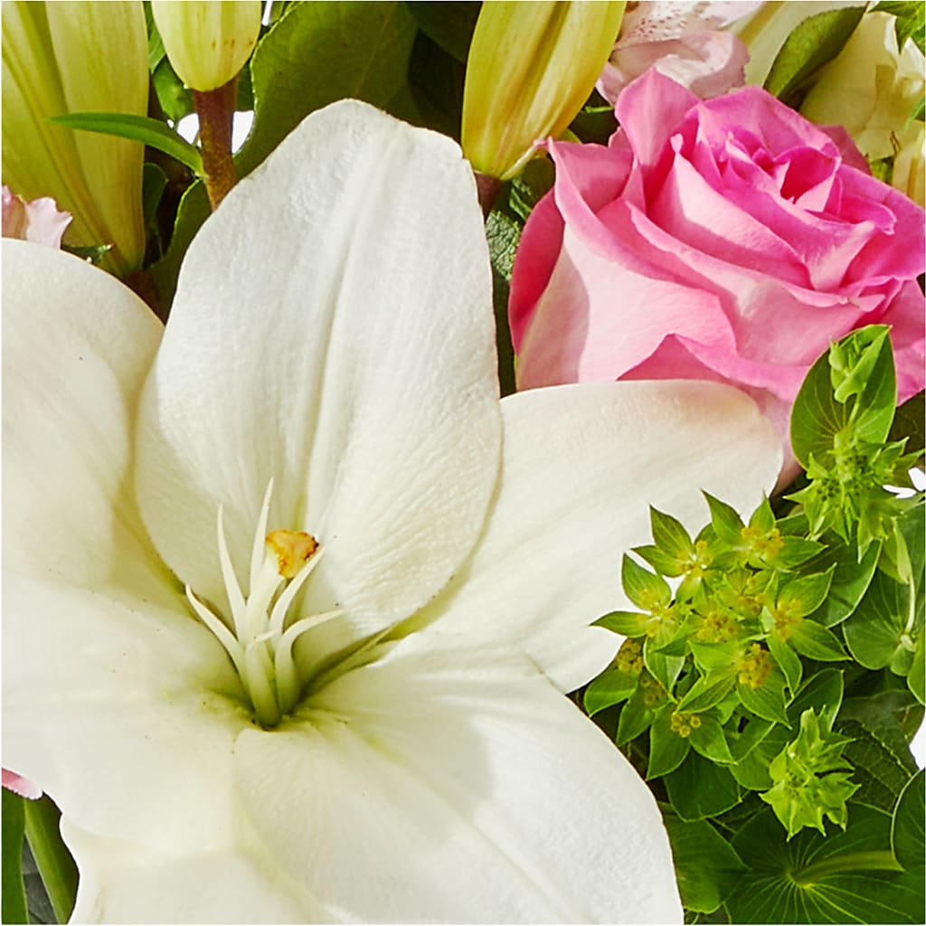 Fondly Bouquet –  King Wholesale Flowers Co, Bradenton FL