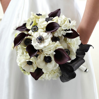 To Have and To Hold Bouquet – THE FLOWER PLACE, Bradenton FL