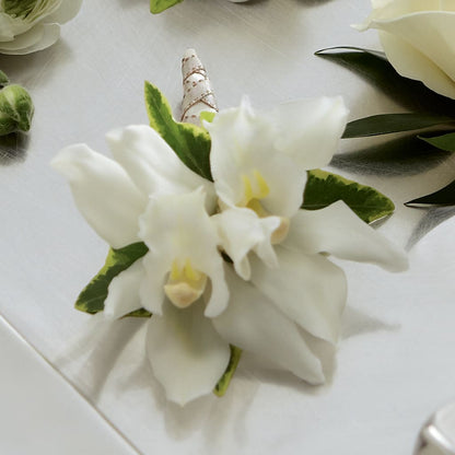 White Mini Cymbidium Boutonniere – THE FLOWER PLACE, Bradenton FL